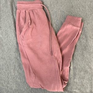 Alphalete Womens Jogger - Size Small